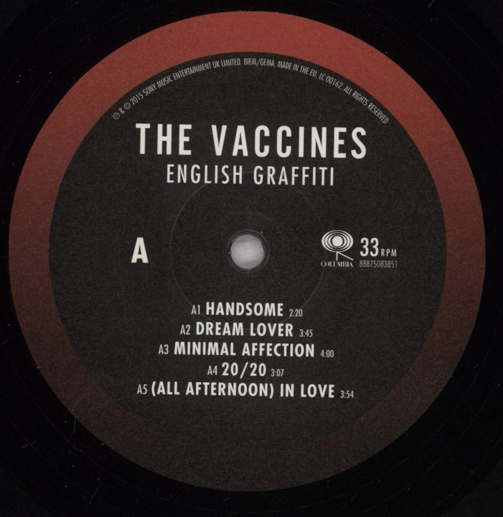 The Vaccines English Graffiti + CD UK vinyl LP album (LP record) U2RLPEN835031