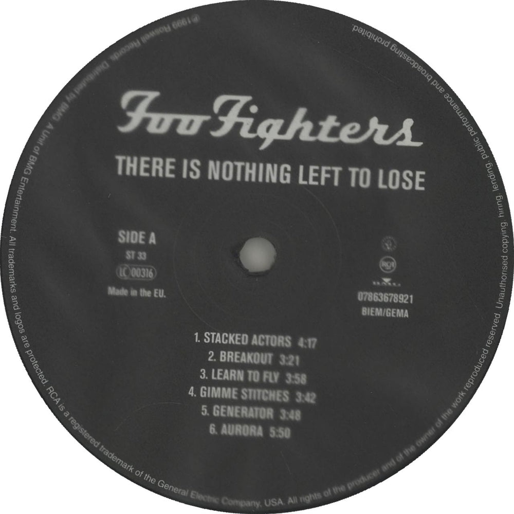 Foo Fighters There Is Nothing Left To Lose UK vinyl LP album (LP record) 078636789217