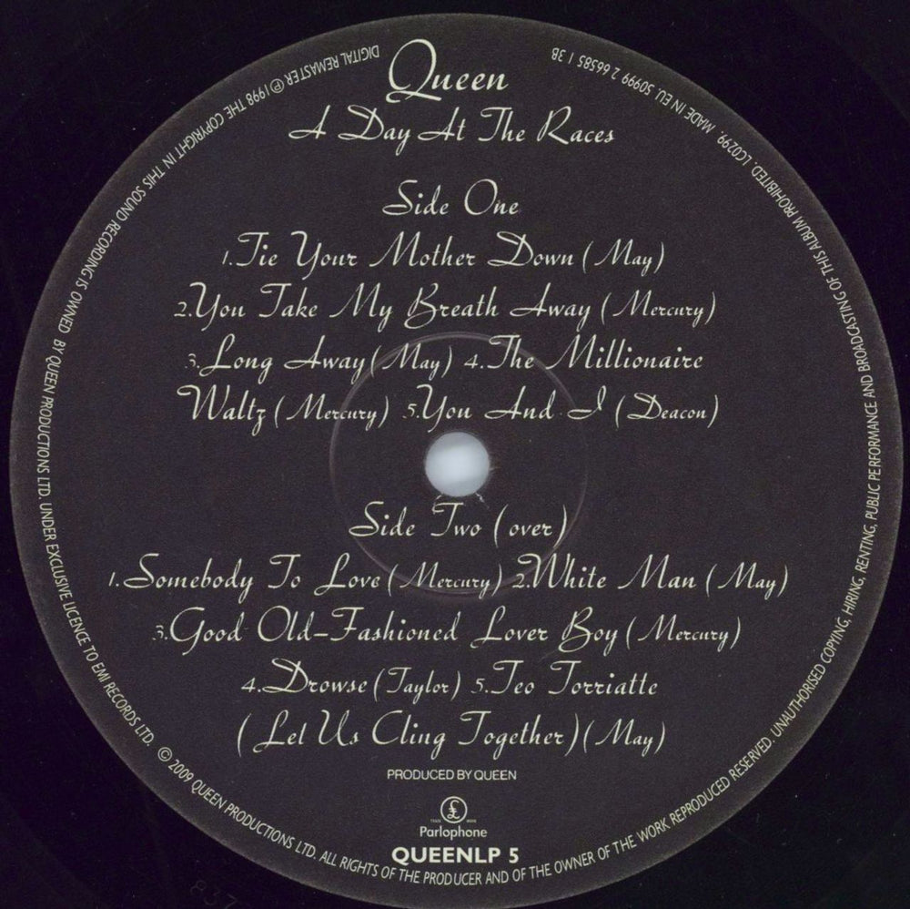 Queen A Day At The Races UK vinyl LP album (LP record) QUELPAD783936