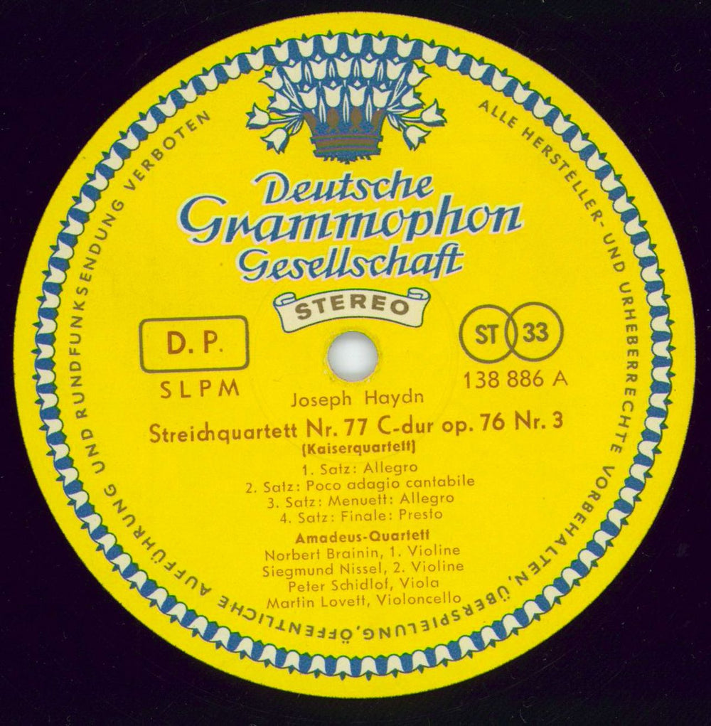 The Amadeus String Quartet Haydn: Kaiserquartett (Emperor) / Mozart: Jagdquartett (Hunting) German vinyl LP album (LP record) XYGLPHA777203